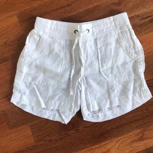 Athleta white linen shorts